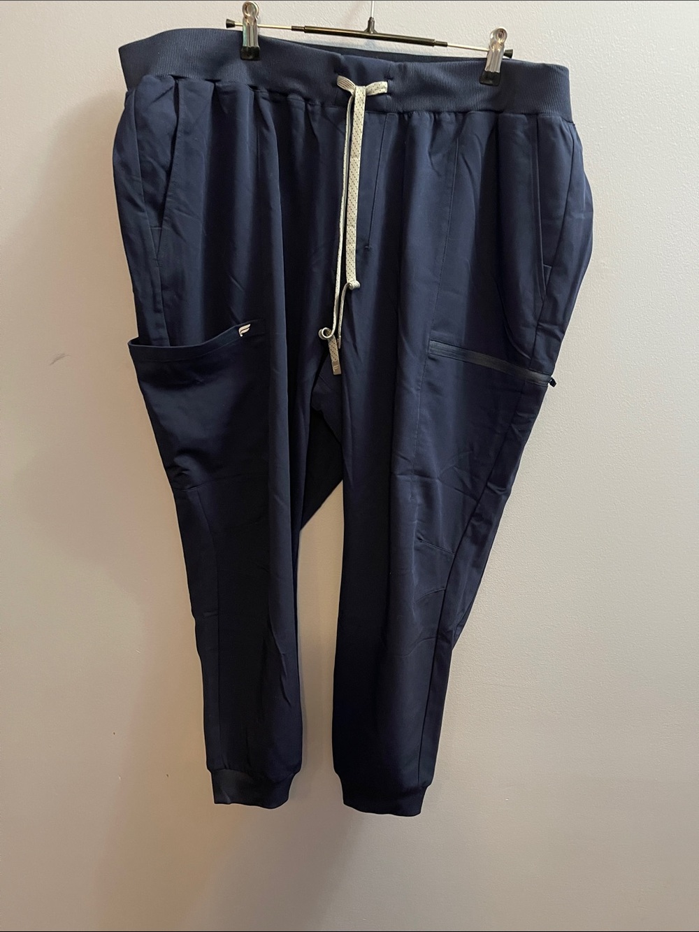 Fabletics Navy Drawstring Jogger Scrub Pants Petite Length